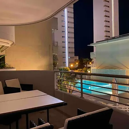 Appartamento Luxury Centre. Pool. Beach And Shopping