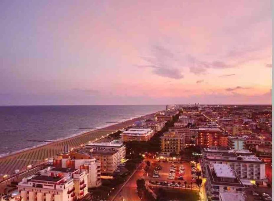 Appartamento Luxury Centre. Pool. Beach And Shopping Lido di Jesolo