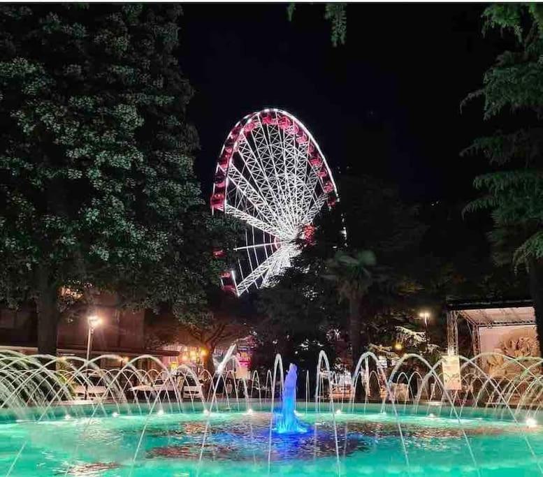 Appartamento Luxury Centre. Pool. Beach And Shopping